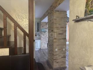 2-этажный дом, 180.6 м², 19.39 соток