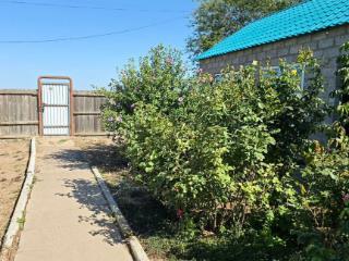  дом, 223 м², 14 соток