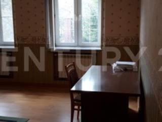 3-этажный дом, 615 м², 18 соток