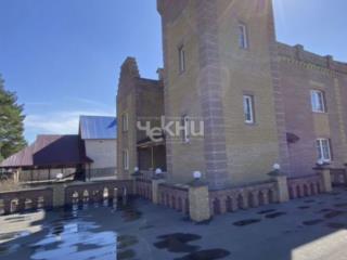 3-этажный дом, 427 м², 9.6 соток