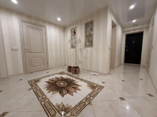 3-этажный дом, 309 м², 10 соток