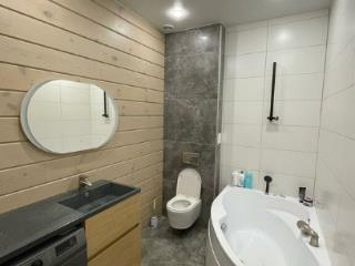 2-этажный дом, 318 м², 10.2 соток