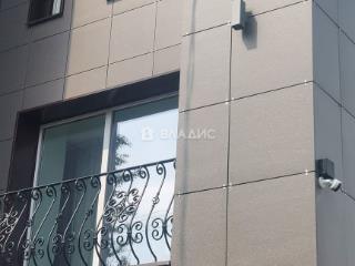  дом, 277.6 м², 20 соток