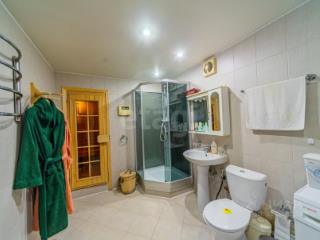 2-этажный дом, 194.9 м², 6 соток