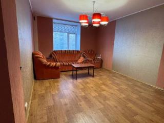 3-комн. квартира, 90.5 м², 2/4 этаж