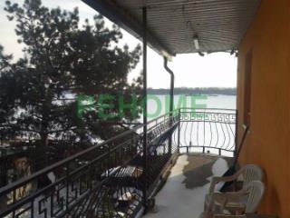 3-этажный коттедж, 357 м², 4 сотки