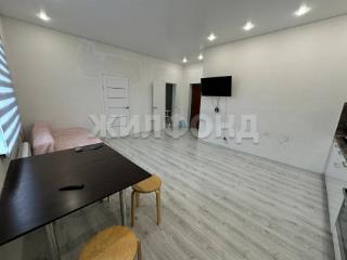  дом, 92 м², 4.5 сотки