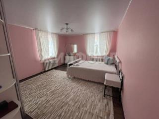  дом, 286.8 м², 17.85 соток