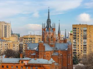 3-комн. квартира, 177.5 м², 7/10 этаж