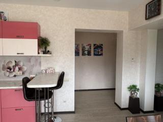  дом, 178.6 м², 15 соток