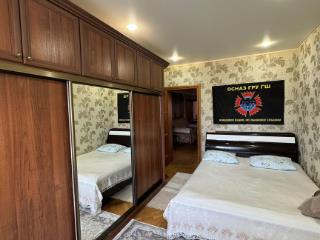  дом, 180 м², 12 соток