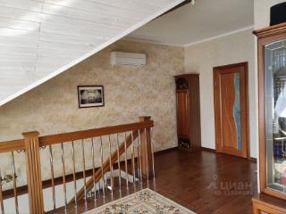 3-этажный дом, 253 м², 4.3 сотки