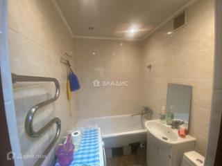 2-комн. квартира, 42 м², 4/5 этаж