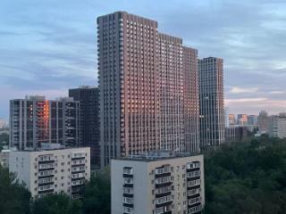 2-комн. квартира, 74.7 м², 14/35 этаж