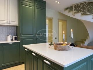 4-комн. квартира, 164 м², 5/6 этаж