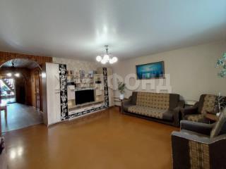  дом, 111.9 м², 10.34 соток