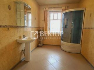 2-этажный дом, 170 м², 9 соток