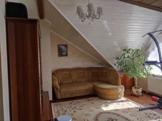 3-этажный дом, 253 м², 4.3 сотки