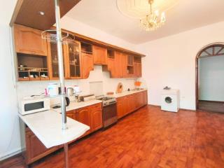 3-этажный коттедж, 286 м², 2.58 сотки