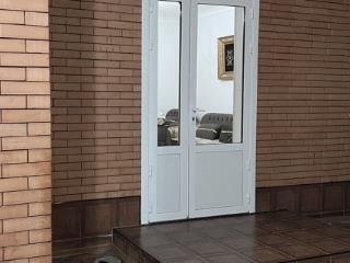  дом, 300 м², 10 соток