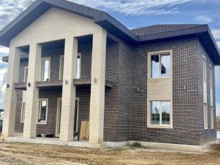  дом, 220 м², 25 соток