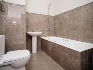 1-комн. квартира, 65.2 м², 1/6 этаж