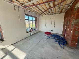 2-этажный дом, 110 м², 8 соток