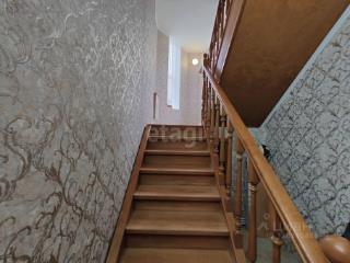 3-этажный дом, 263.4 м², 10 соток