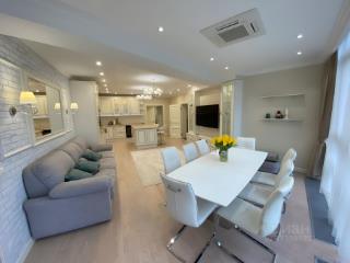 5-комн., Квартира в новостройке, 157 м², 4/25 этаж