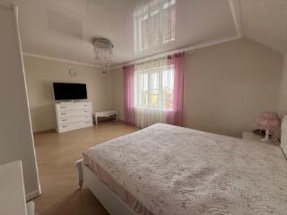 3-этажный дом, 309 м², 10 соток