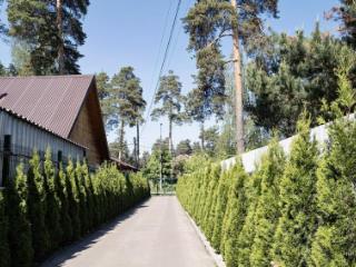 3-этажный таунхаус, 240 м², 3.94 сотки