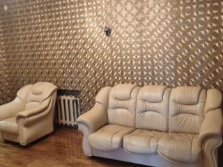 4-комн. квартира, 104 м², 3/6 этаж