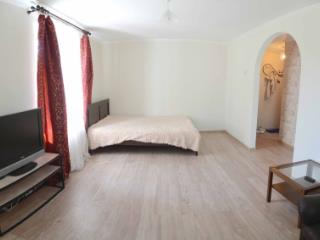 1-комн. квартира, 33 м², 3/5 этаж