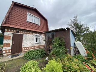 2-этажный дом, 18 м², 6 соток