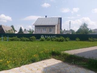 3-этажный дом, 277.6 м², 20 соток