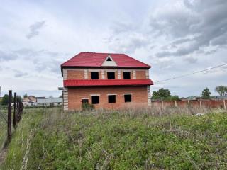 3-этажный коттедж, 360 м², 30 соток