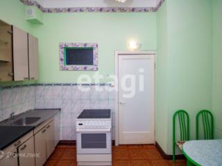 2-комн. квартира, 58.9 м², 2/5 этаж