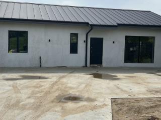  дом, 120 м², 8 соток