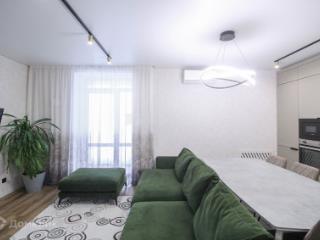 3-комн. квартира, 73 м², 2/8 этаж