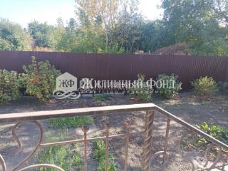 3-этажный дом, 250 м², 4.4 сотки