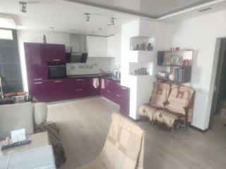 2-комн. квартира, 86 м², 13/16 этаж