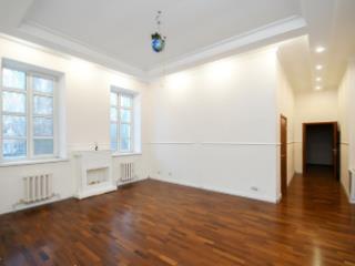 4-комн. квартира, 112 м², 2/3 этаж