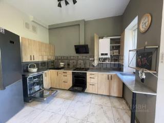 2 этажный, Таунхаус, 168 м², 4 сотки, 2 этажа