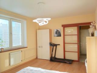 2-комн. квартира, 72.1 м², 11/17 этаж