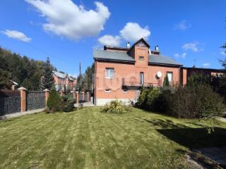  дом, 292 м², 13.47 соток