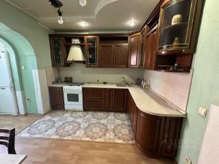 2-комн. квартира, 70 м², 4/6 этаж