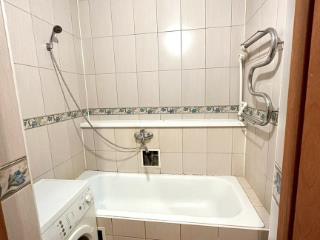  дом, 100 м², 10 соток