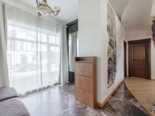 2-этажный дом, 234 м², 9.1 соток