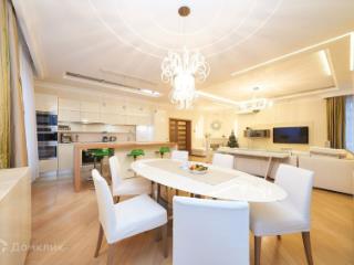5-комн. квартира, 215.9 м², 3/19 этаж