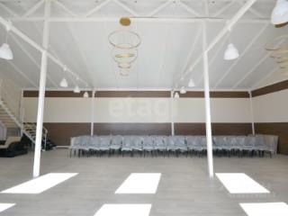 2-этажный дом, 390.4 м², 6 соток